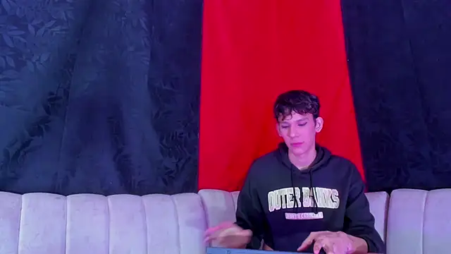 Pleasure_boys_hot webcam