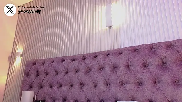 EMILYY_FOXY webcam
