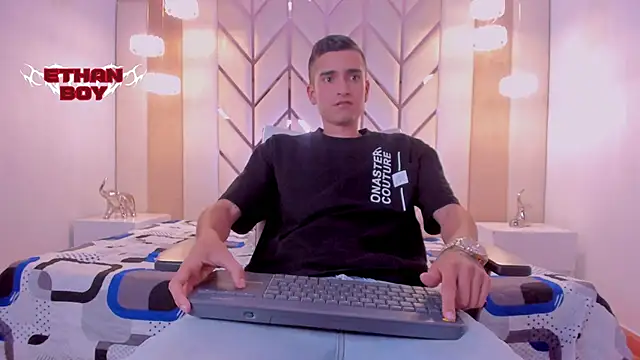 Ethan_Boy_ webcam