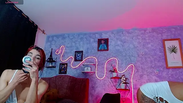 Couple_sexygirls webcam