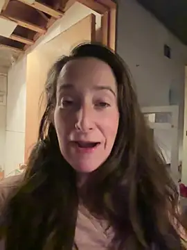 Mini_And_The_Bear webcam