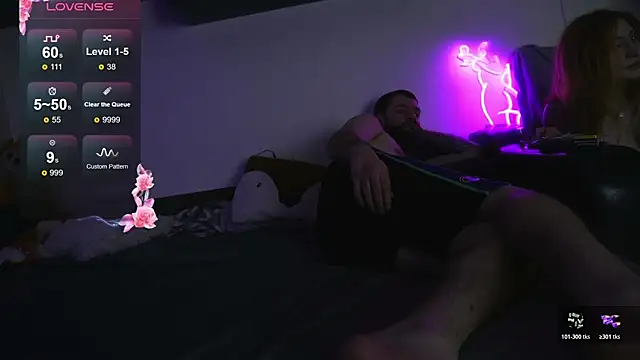 RoyalSinCouple webcam