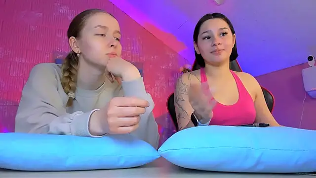 jennifergraces - JenniferGraces's free webcam - UK Sex Cams