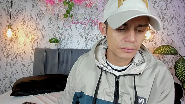 Bonny_and_carrot webcam