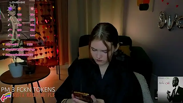 dilara_xbaby - Dilara_xBaby's free webcam - UK Sex Cams