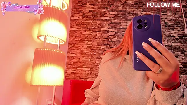 elise-leyton - Elise-Leyton's free webcam - UK Sex Cams