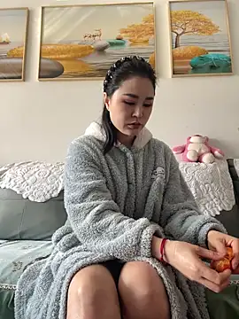 美女940940_1688在线直播