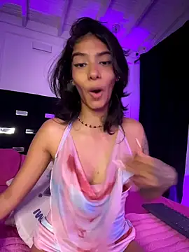 TweetiePieXXX webcam