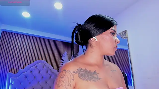 selenastonne - SelenaStonne's free webcam - UK Sex Cams