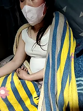 love-xx - Love-xx's free webcam - UK Sex Cams