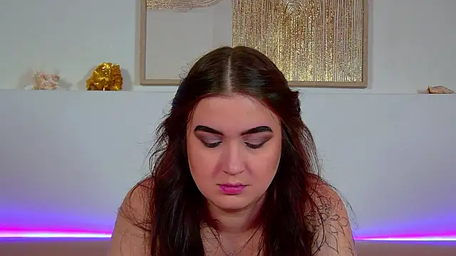 christinamilton - ChristinaMilton's free webcam - UK Sex Cams