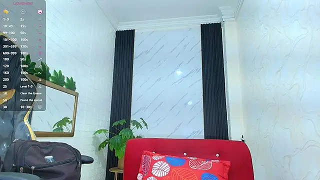 michell_joos - Michell_joos's free webcam - UK Sex Cams