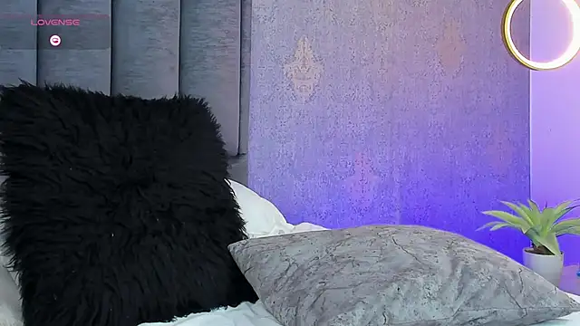 Alejandroo_Montenegro webcam