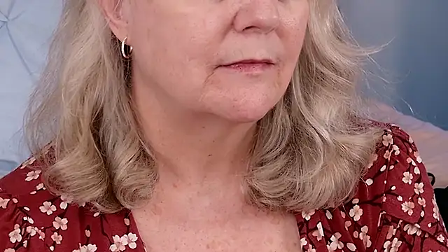 Kaitlyn_Winters webcam