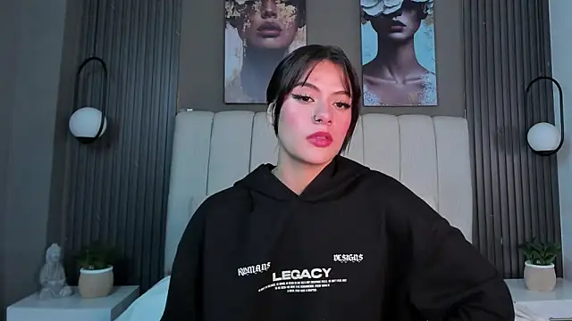 GiannaColling1 webcam