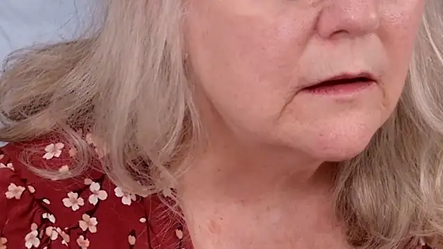 Kaitlyn_Winters webcam