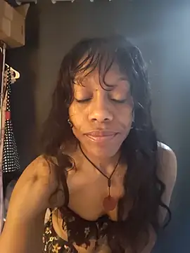 NatalieGainer_goodies webcam