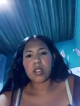 karimbrunette webcam stripchat model stream image