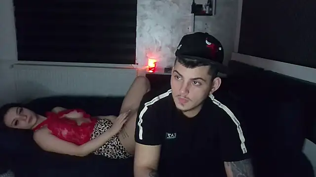 jessie_mmm - Jessie_mmm's free webcam - UK Sex Cams