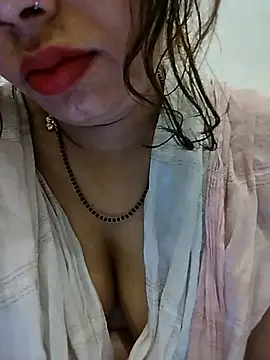 KAJALBHABHI_ webcam