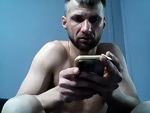 sexyhotstud12 webcam