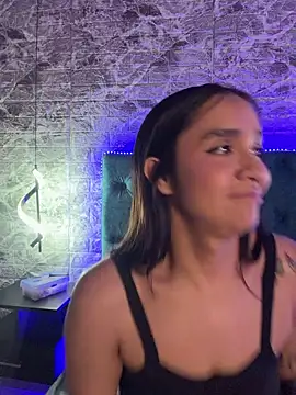 Isabella-Teen webcam