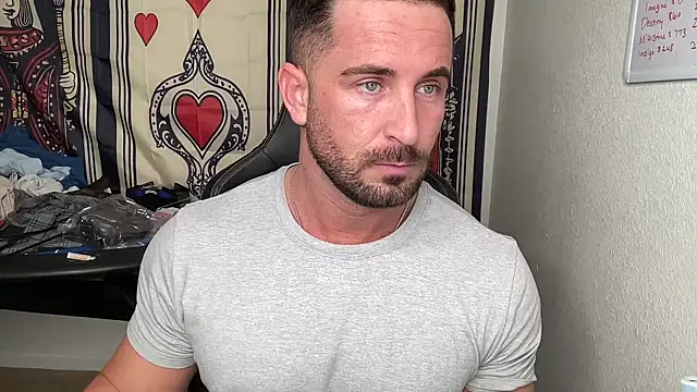 brettmycles28 - Brettmycles28's free webcam - UK Sex Cams