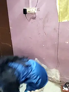 Thaper_Meera2 webcam