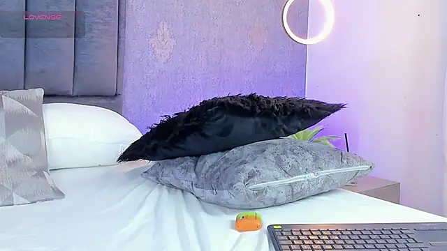 Alejandroo_Montenegro webcam