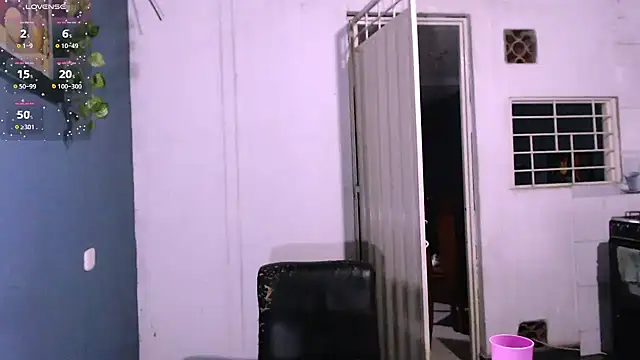 selena_moon98 webcam