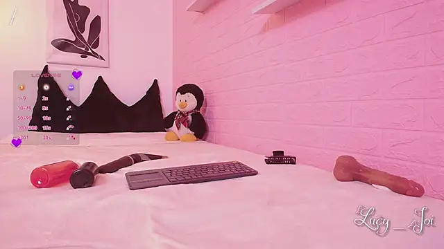Lucyanajoi webcam