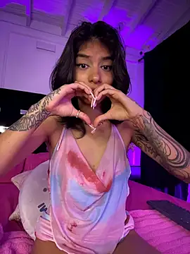 TweetiePieXXX webcam