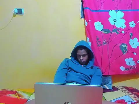 aunstin_farid1 webcam