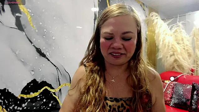 alicee__mature webcam