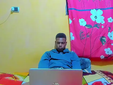 aunstin_farid1 webcam