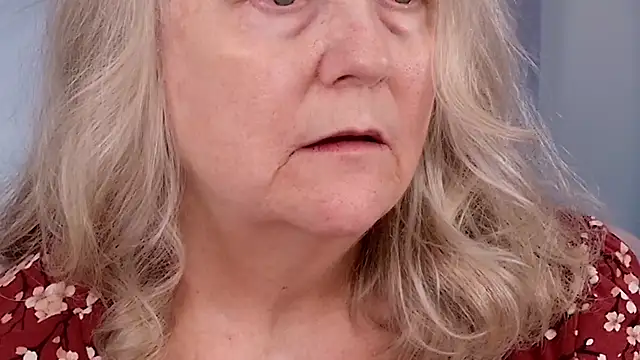 Kaitlyn_Winters webcam