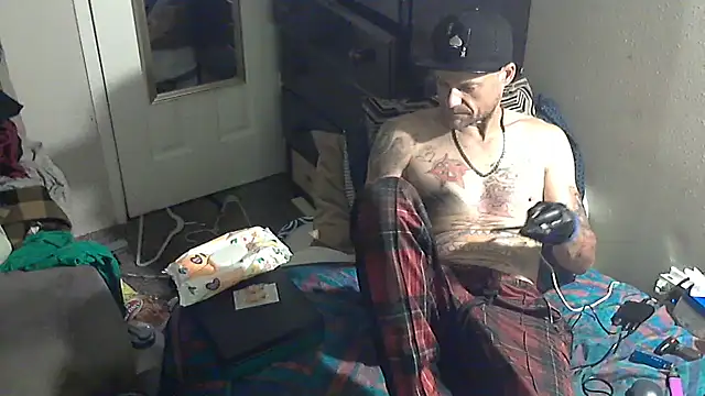 TheOneYouLove69 webcam