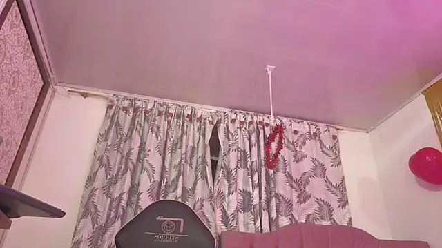 Laylafoxy_tay webcam