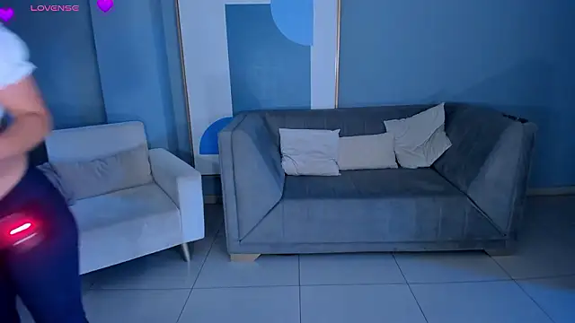 alessaromero - AlessaRomero's free webcam - UK Sex Cams