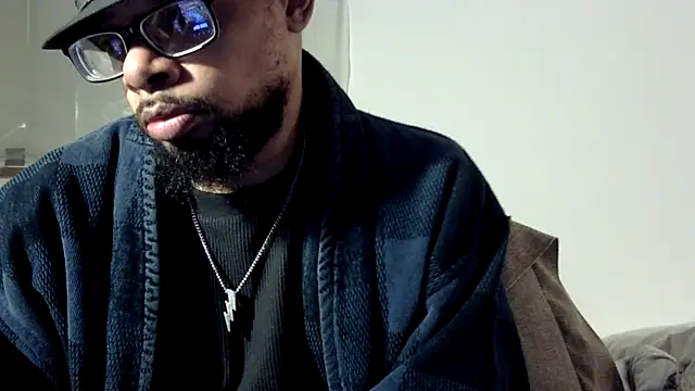 WhiskeyWood_DuhGOD webcam