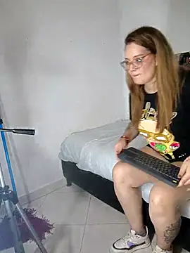 kendallclarkk03 webcam