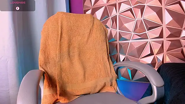 AlejandroStormm webcam