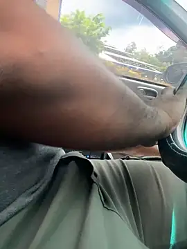 Uber-driver-dam webcam