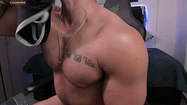 santi_aesthetic webcam