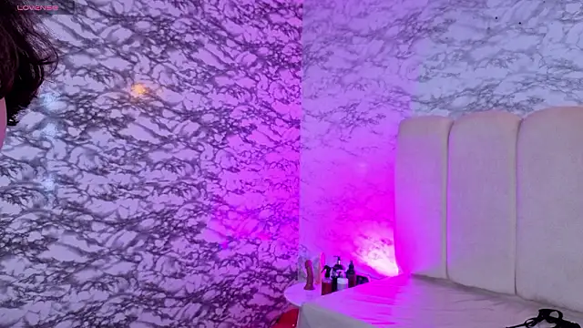 Afrodita_Wild_v webcam