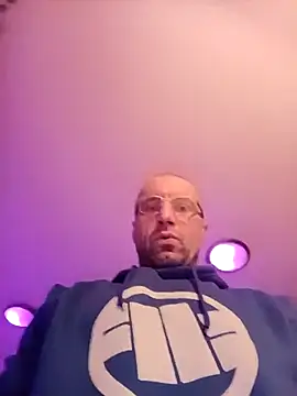 YoungGenerali webcam