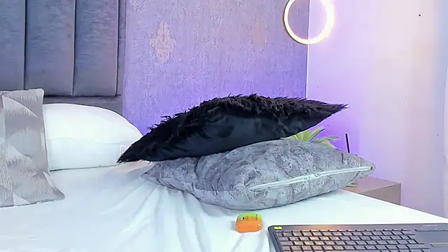 Alejandroo_Montenegro webcam