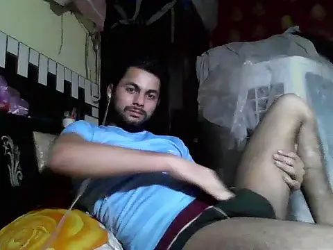 Stubborndesiboy webcam