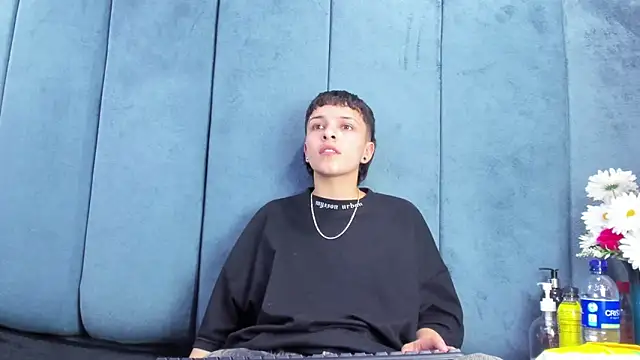 Megan_Thompson_ webcam