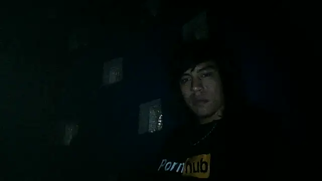 AlexAlejandro13 webcam